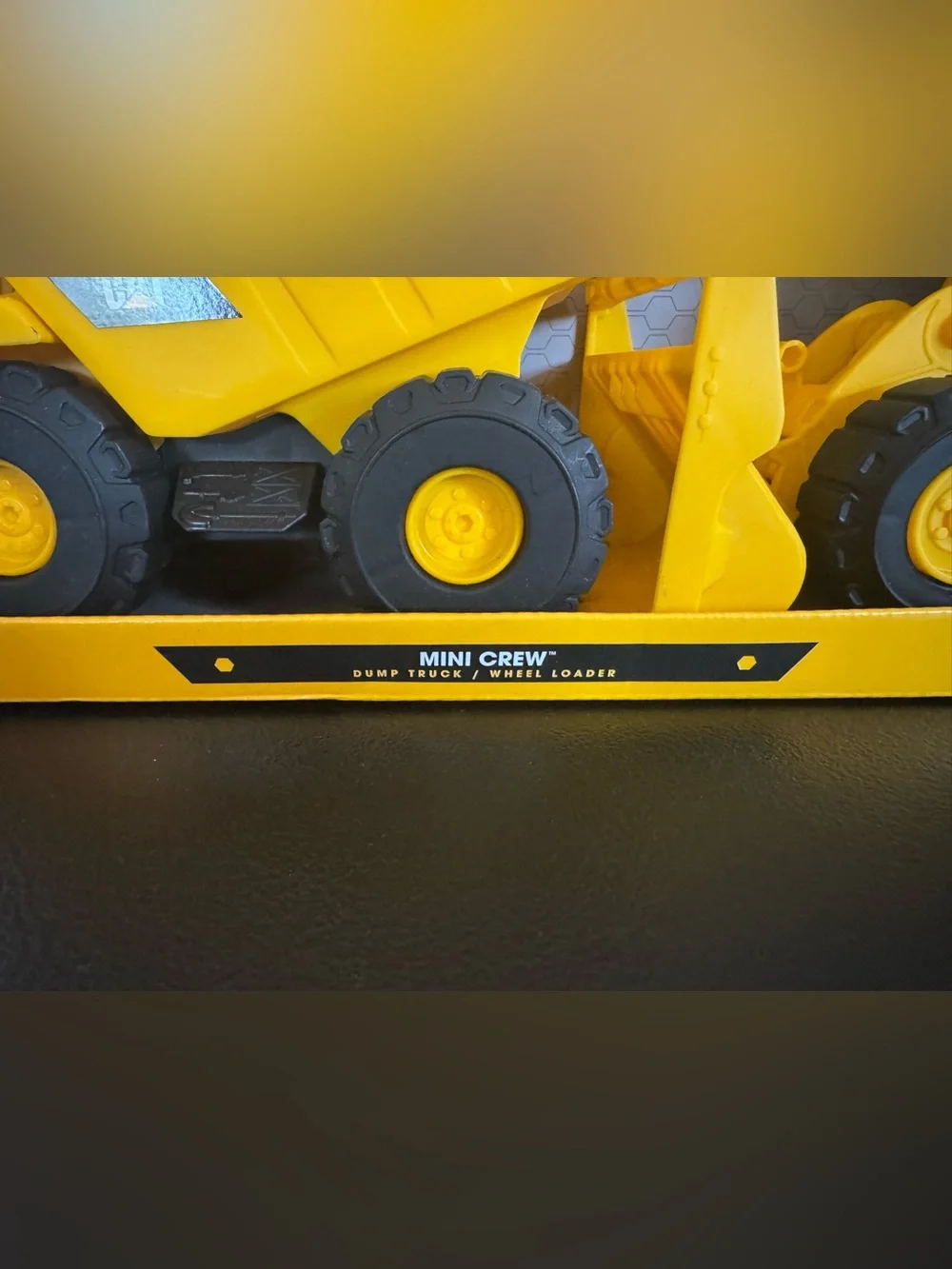CAT Mini Crew Construction Vehicle Set Dump Truck & Wheel Loader Toy 2+